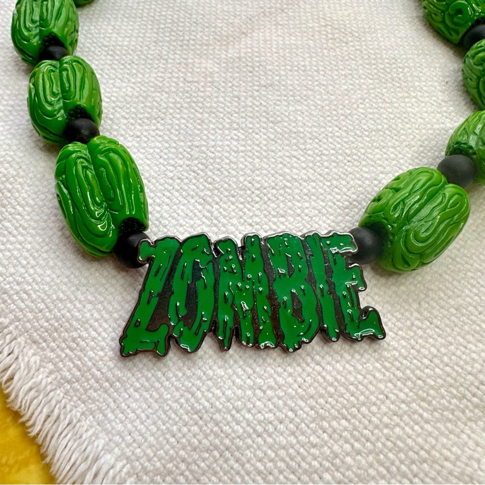 Zombie Brain Wallet Chain by Kreepsville 666
